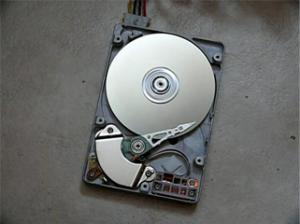 فروش دستگاه های  تعمیر هارد دیسک